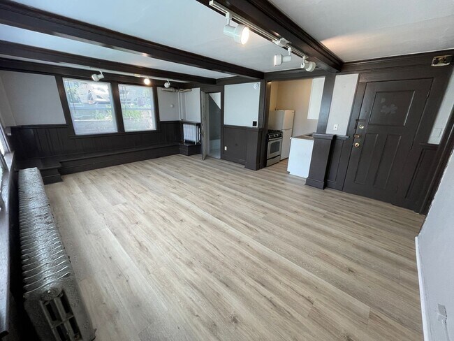 Building Photo - 1902 Game Room - Converted Mansion - Avail...
