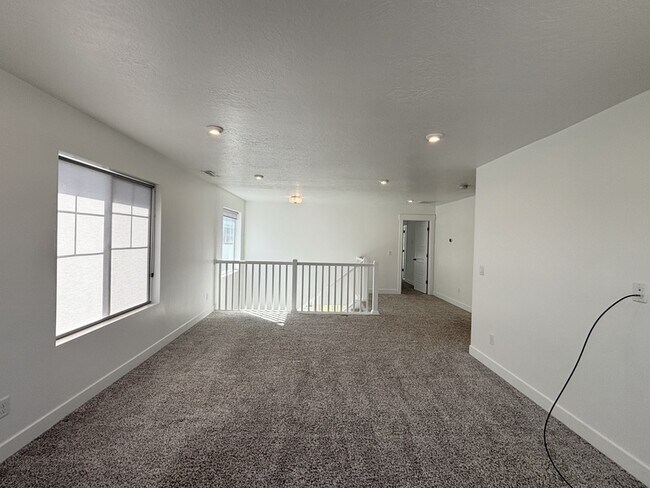 Building Photo - 6086 W Esker Terrace Ln