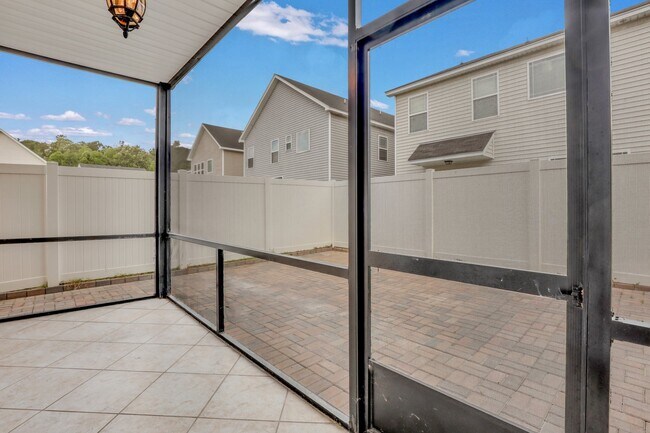 Building Photo - 175 Summer Hill Ct