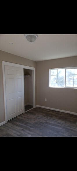 Building Photo - 2220 Norwalk Ave