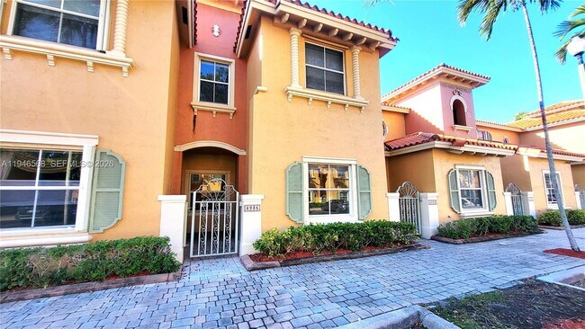 Building Photo - 4935 Tradewinds Ter