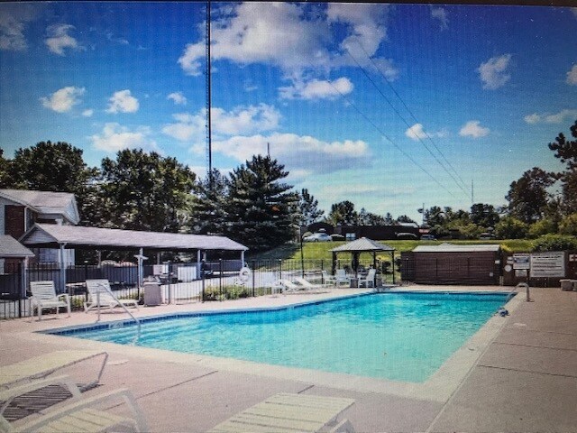 Building Photo - 7515 Triwoods Dr