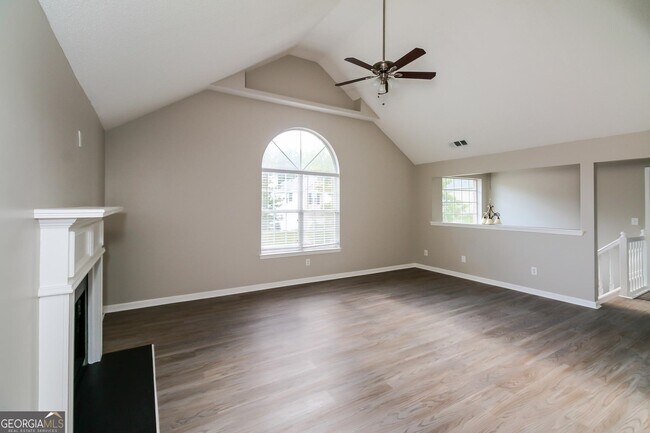 Building Photo - 7550 Sugarcreek Dr