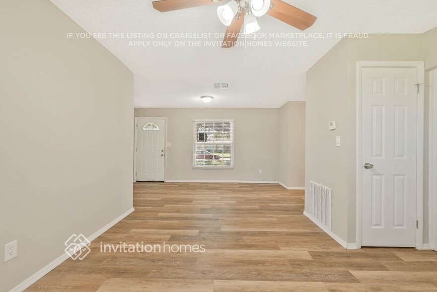 Building Photo - 4541 Weldon Pl