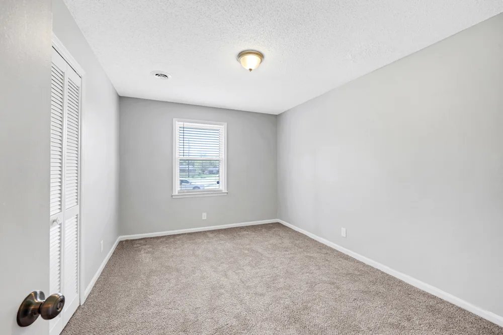 Building Photo - 116 Lake Terrace Cir