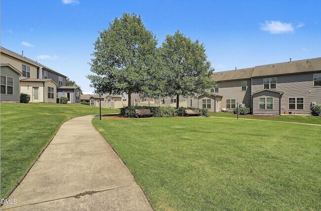 Building Photo - 219 Lynchwick Ln