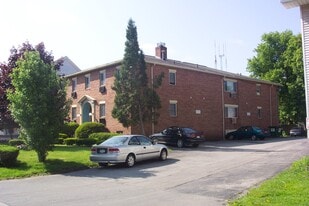 Primary Photo - 957 Monroe Ave