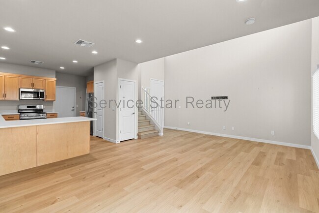 Building Photo - 2030 East Michigan Ave