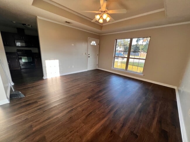 Building Photo - 1229 Langston Ln