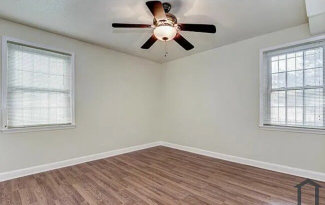Building Photo - Newly Renovated 2 bedroom Unit for Rent!!