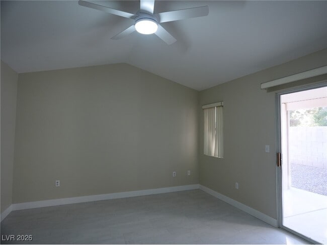 Building Photo - 8221 James Grayson Dr