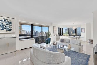 Building Photo - 240 E 47th St