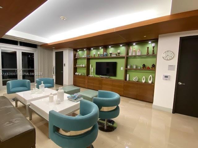 Building Photo - 500 Brickell Ave