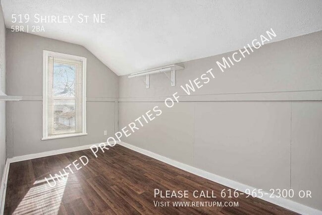 Building Photo - 519 Shirley St NE