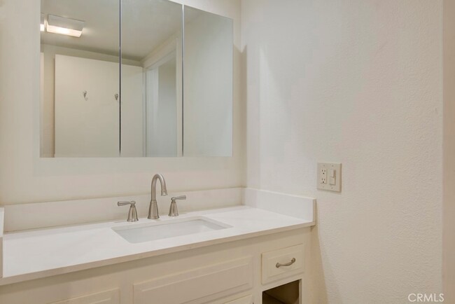 Building Photo - 2296 Via Puerta