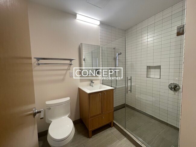 Building Photo - 115 Mt Auburn St