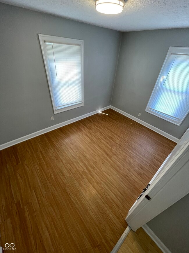 Building Photo - 1019 Churchman Ave