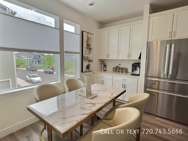 Building Photo - Beautiful and Spacious New Townhome in Nor...