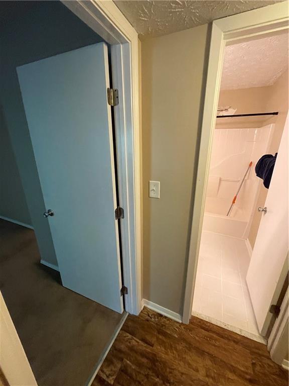 Building Photo - 803 Wynnes Ridge Cir SE