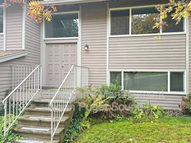 Building Photo - 19711 41st Ave NE