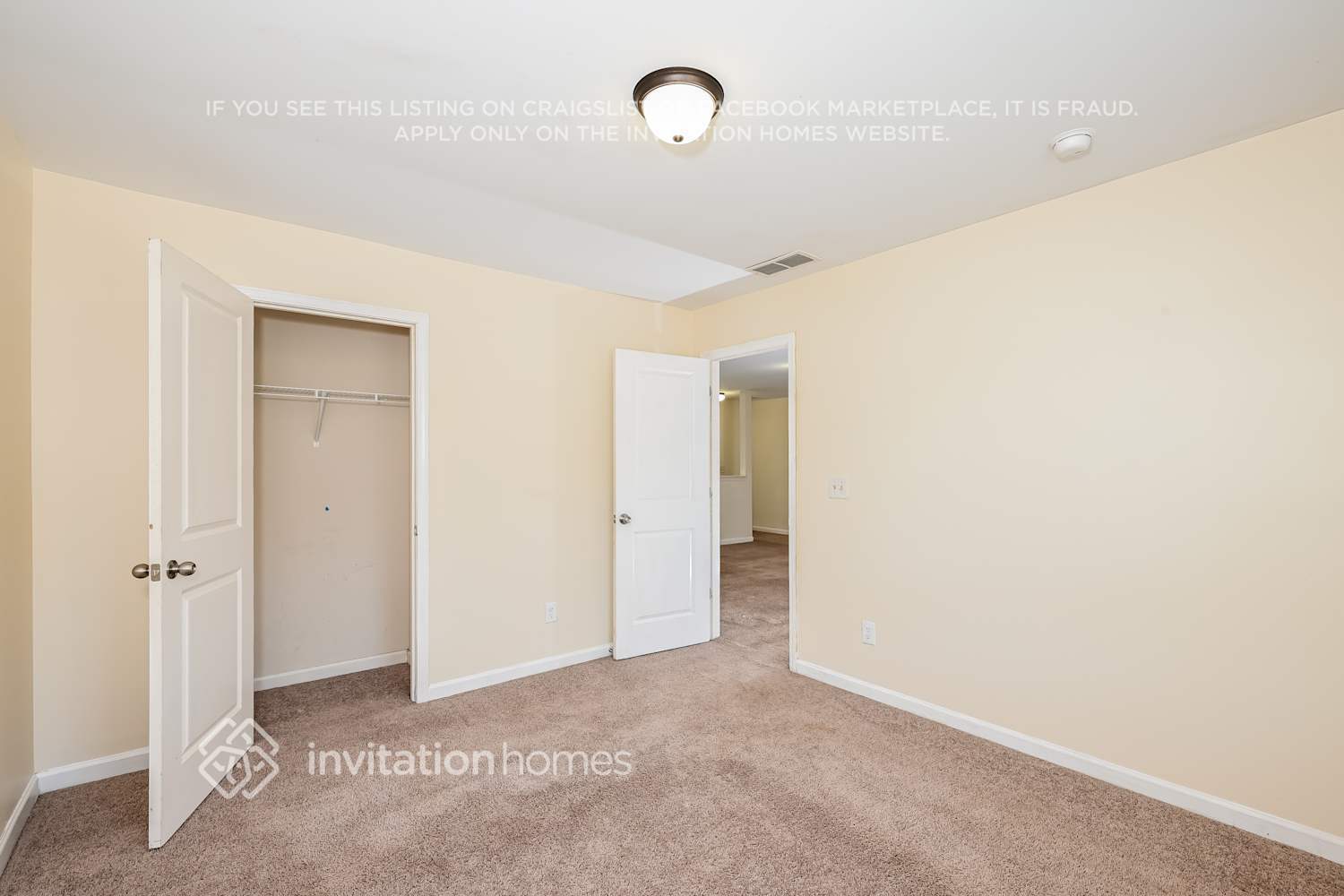 Building Photo - 4032 Oak Field Dr