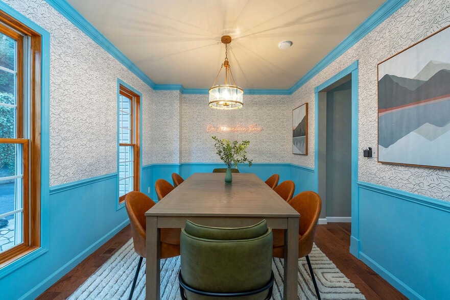 Building Photo - 16 Skyview Ct