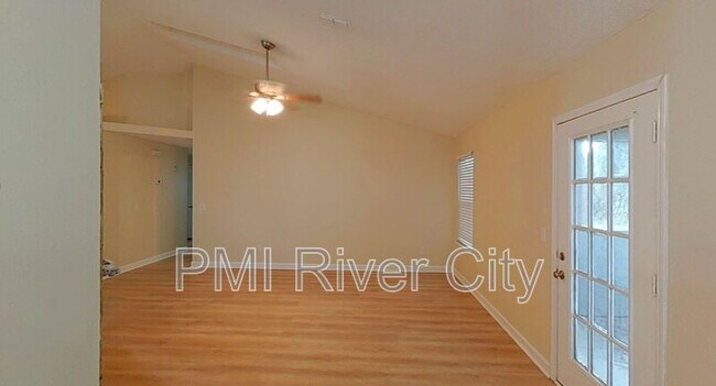 Building Photo - 502 Tidal Wave Ln