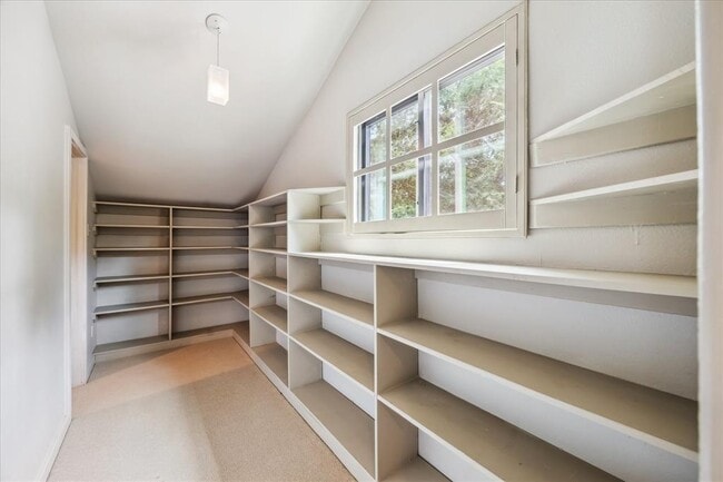 Building Photo - 2607 Crossvine Cir