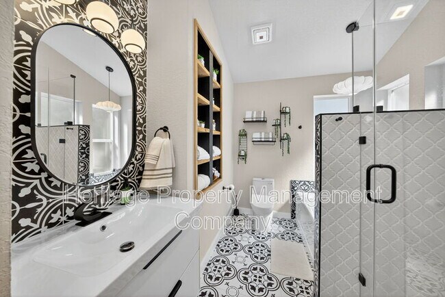 Building Photo - 9115 Timber Ranch