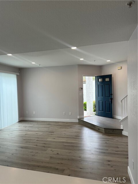 Building Photo - 13133 Le Parc Blvd