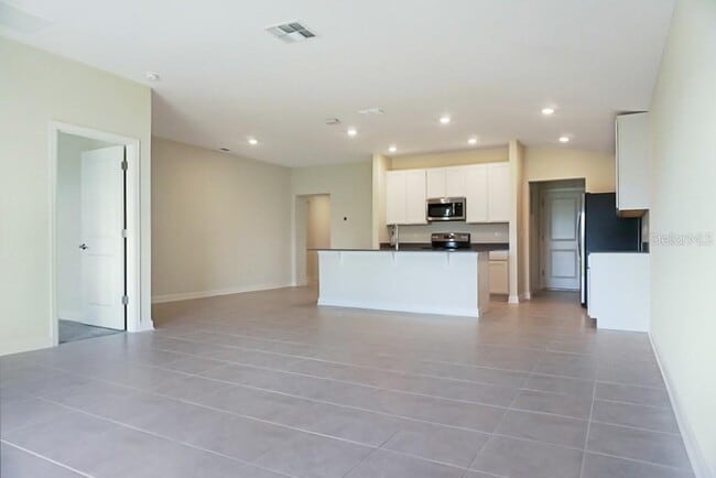Building Photo - 840 Gisele Ct