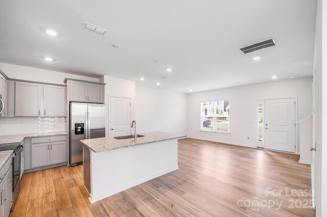 Building Photo - 2212 Cobble Ct