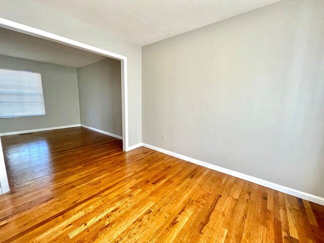 Building Photo - Lovely Home for rent in West Knoxville!