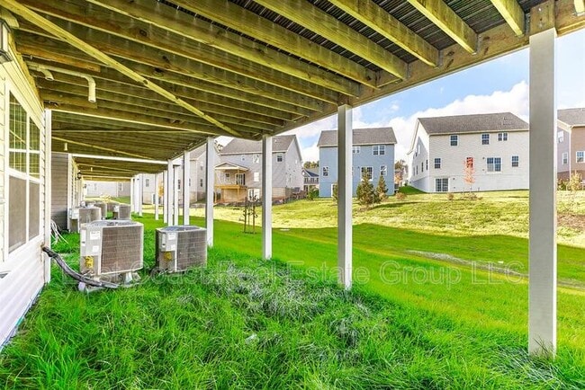 Building Photo - 2273 Marcy Dr