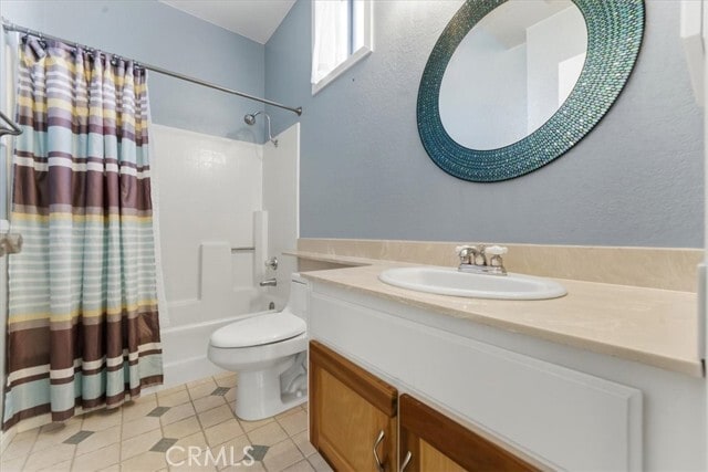 Building Photo - 539 Wayland Ct