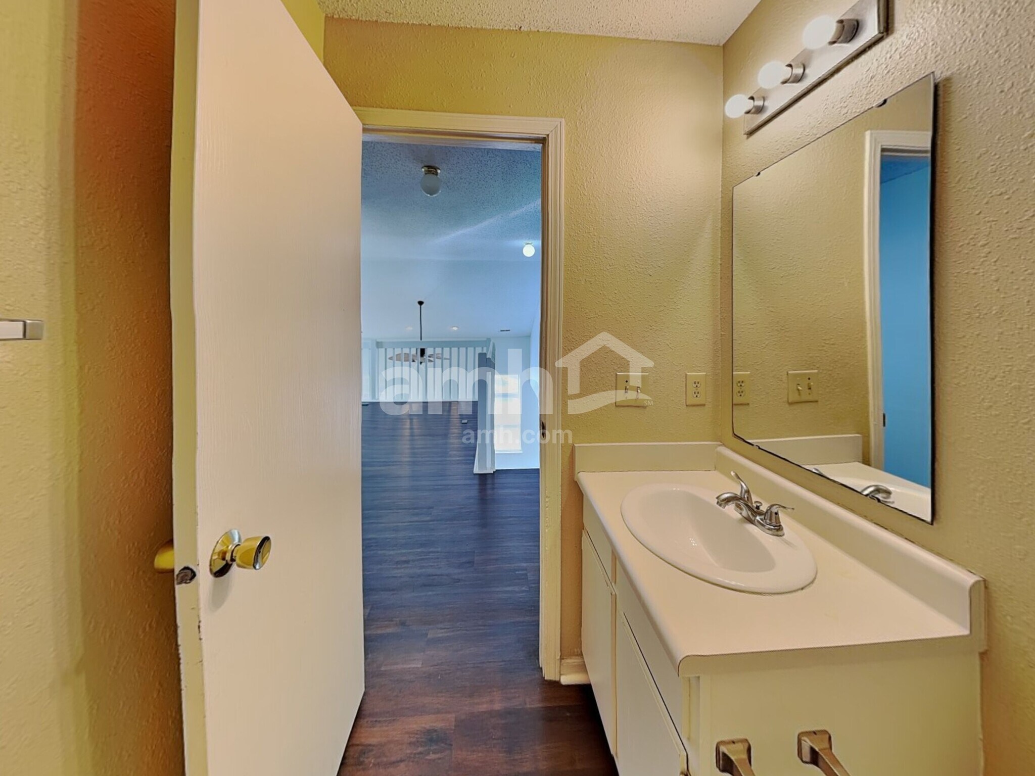 Building Photo - 4323 Autumn Crest Ct