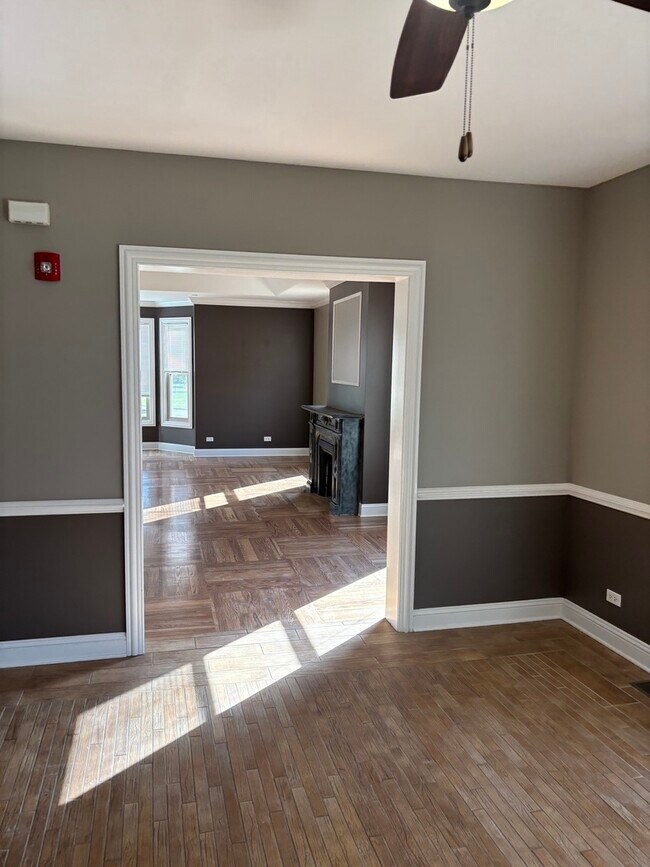 Building Photo - 40 Mischa Ct