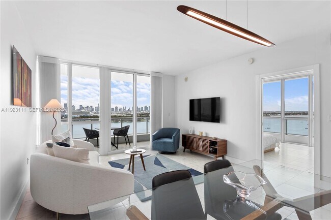 Building Photo - 540 West Ave