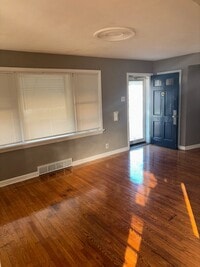 Building Photo - 1534 Orchid Ave