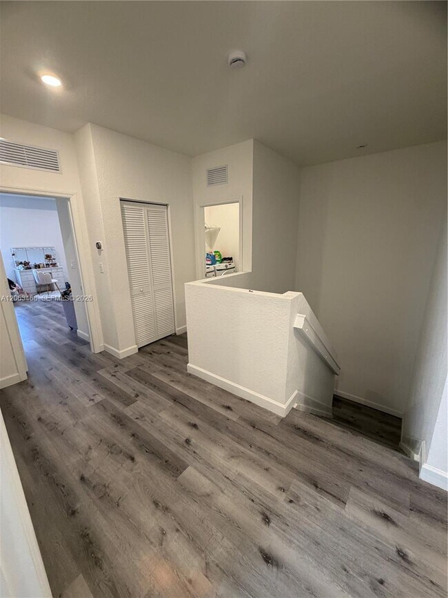 Building Photo - 12944 SW 286th Terrace