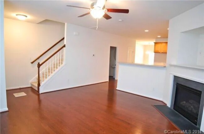 Building Photo - 5699 Stafford Rd