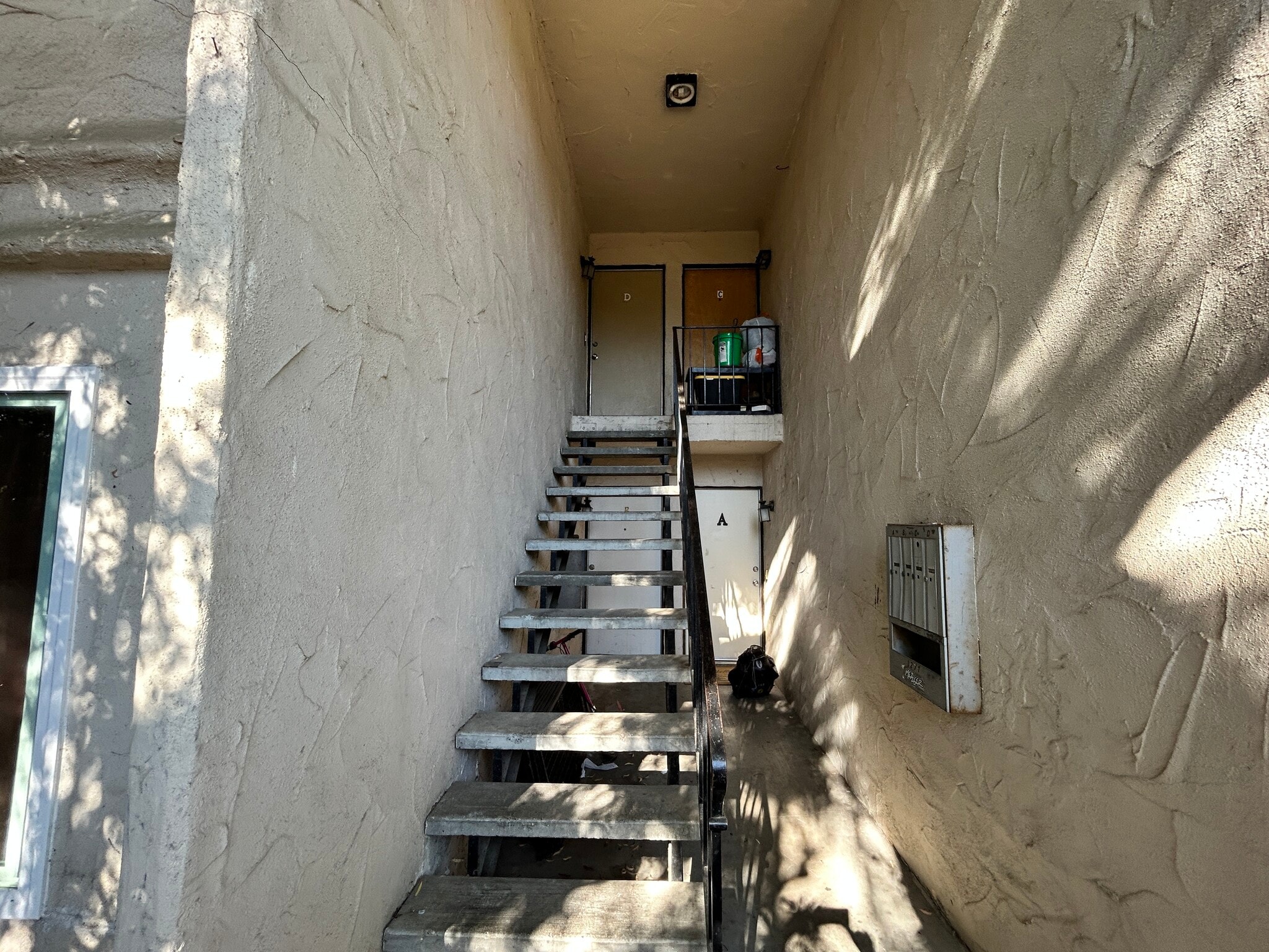 Building Photo - 1271 Murray Ave
