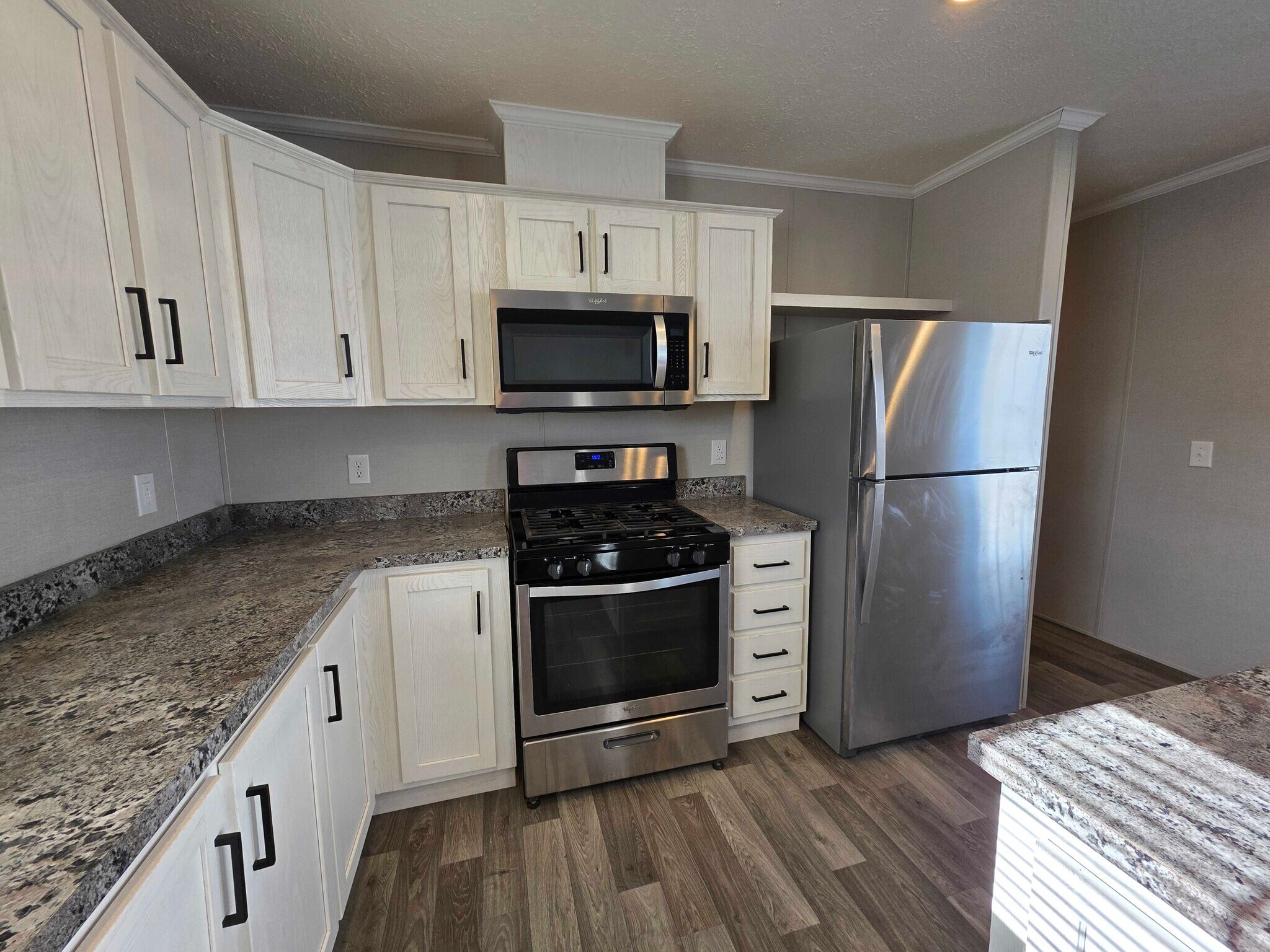 Building Photo - 3730 Birch St