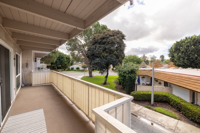 Building Photo - 3168 Via Vista