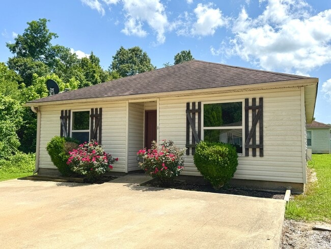 Building Photo - 2/2 Patio Home in Sulphur Rock