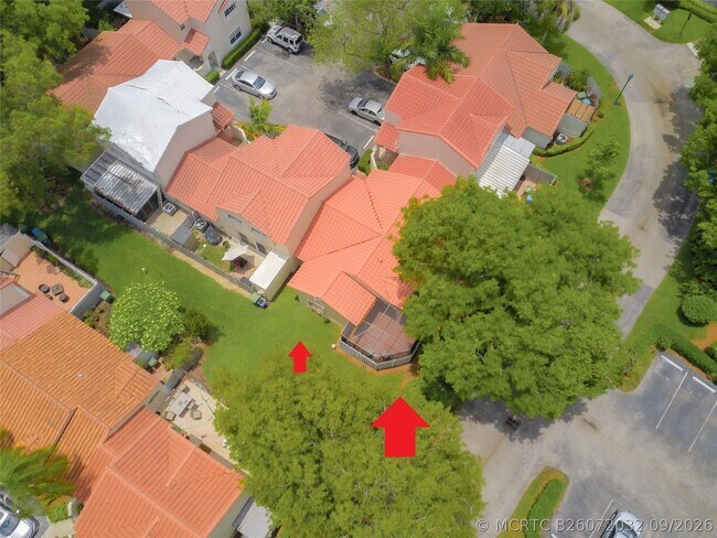 Building Photo - 1370 Cottonwood Cir