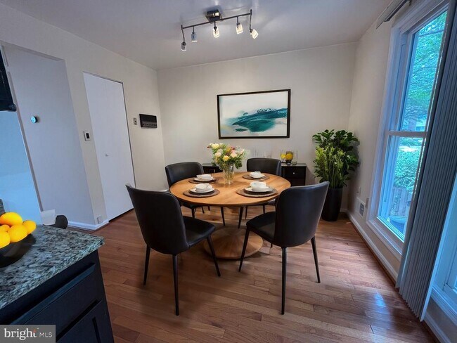 Building Photo - 3 Prairie Rose Ln