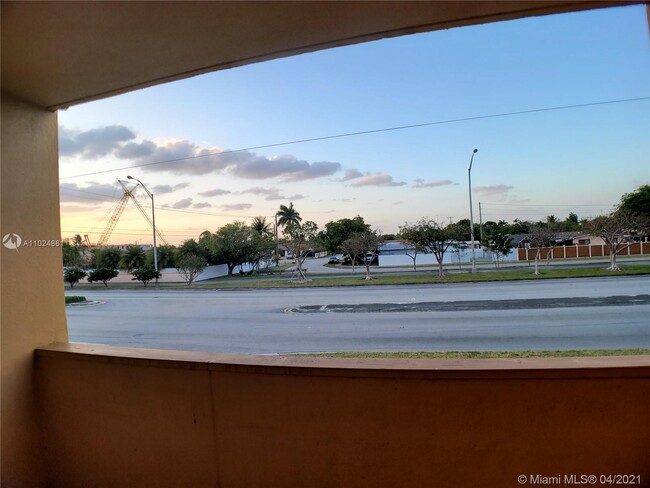Building Photo - 8990 SW 24th St