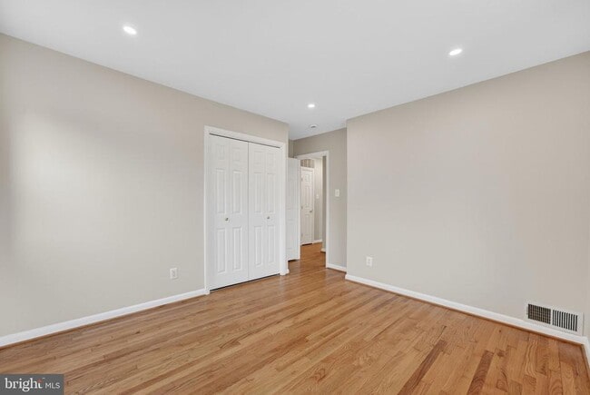 Building Photo - 7507 Murillo St