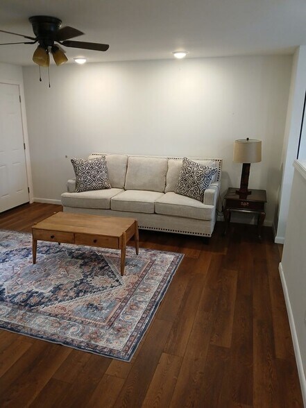 Building Photo - 6365 Wager Dr